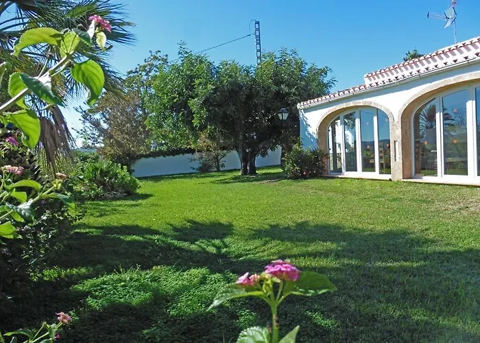 Seniola Nyaraló Jávea